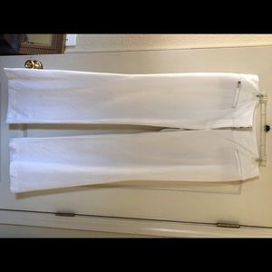 Super flattering and cute white slacks